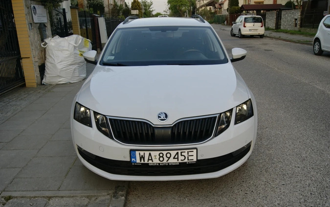 Skoda Octavia cena 54769 przebieg: 181000, rok produkcji 2019 z Gdynia małe 154